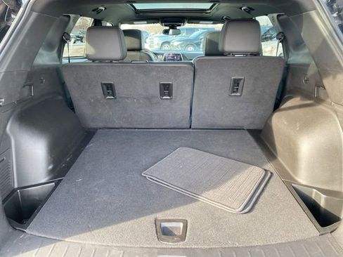 Used 2022 Chevrolet Blazer RS w/ Enhanced Convenience Package image 29