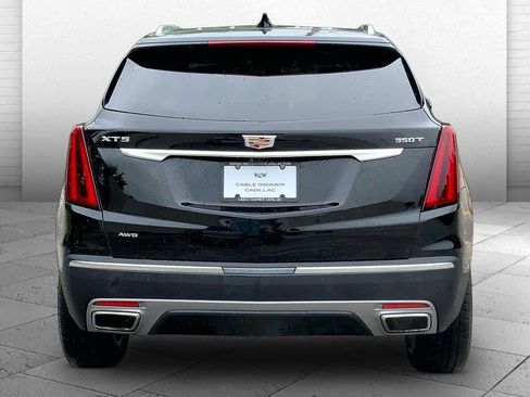 Used 2025 Cadillac XT5 Premium Luxury w/ Technology Package AWD/4WD image 3