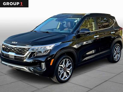 Used 2023 Kia Seltos SX w/ SX Sunroof Package