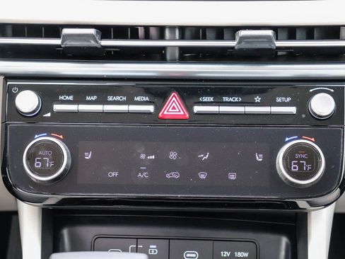 New 2026 Hyundai Tucson SEL image 17