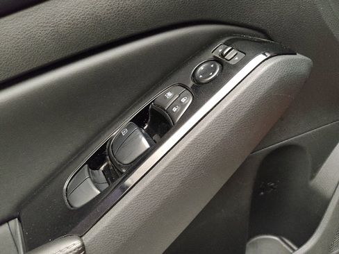 Used 2023 Nissan Altima 2.5 SV FWD image 27