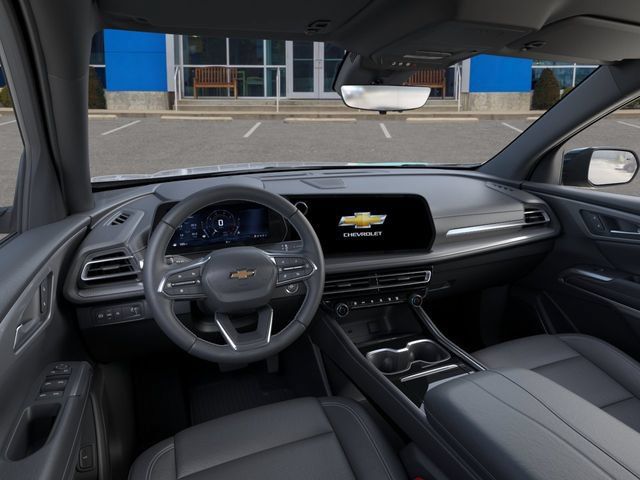 New 2027 Chevrolet Traverse LT w/ Sun and Wheel Package FWD image 15