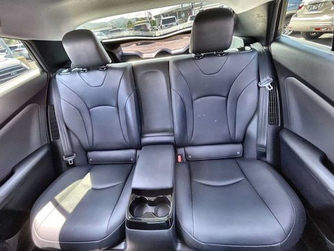 Used 2017 Toyota Prius Prime Premium FWD image 24