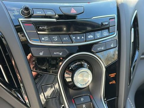 New 2026 Acura RDX SH-AWD image 17