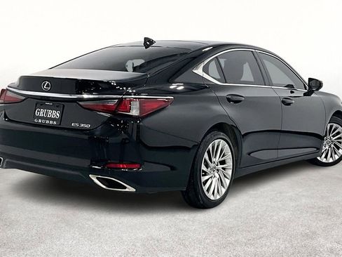 Used 2020 Lexus ES 350 Ultra Luxury image 2