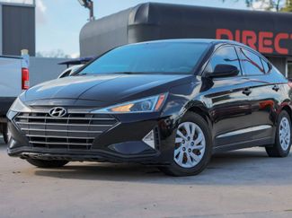 Used 2019 Hyundai Elantra SE w/ Cargo Package image 1