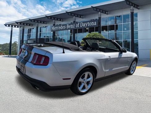 Used 2012 Ford Mustang GT Premium w/ Comfort Pkg RWD image 4