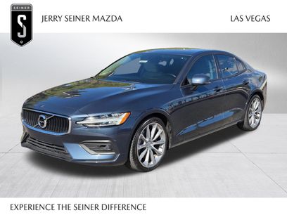 Used 2021 Volvo S60 T5 Momentum w/ Premium Package