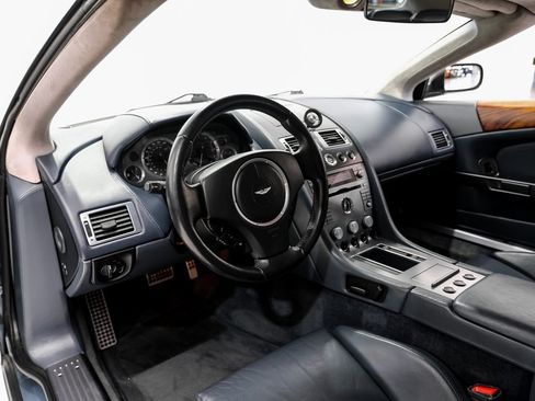 Used 2006 Aston Martin DB9 Volante image 9