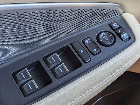 Used 2024 Acura MDX FWD w/ Technology Package image 25