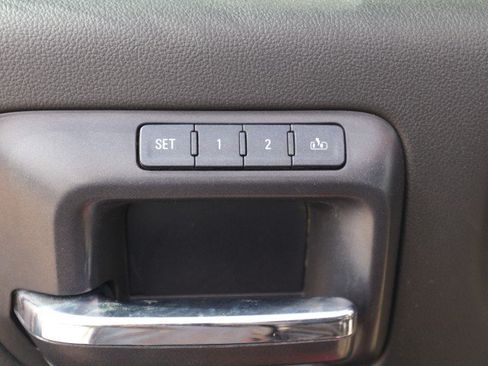 Used 2015 Chevrolet Silverado 1500 LTZ w/ LTZ Plus Package AWD/4WD image 15