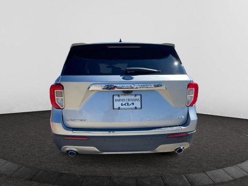Used 2022 Ford Explorer Limited image 7
