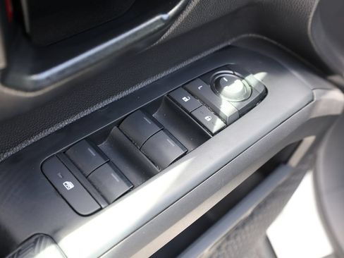 Used 2025 Toyota Tacoma SR RWD image 11