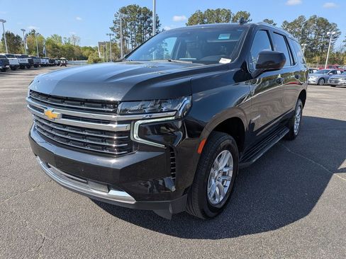 Used 2024 Chevrolet Tahoe LT RWD image 8