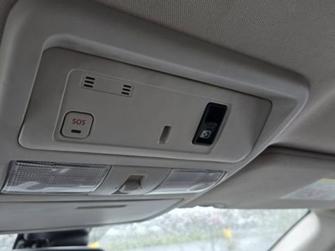 Used 2019 Nissan Titan Platinum Reserve w/ Platinum Utility Package image 25