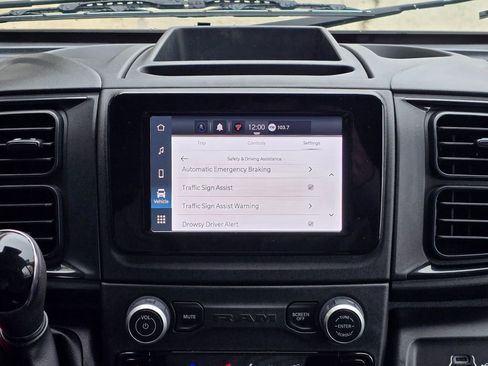 Used 2023 RAM ProMaster 2500 image 24