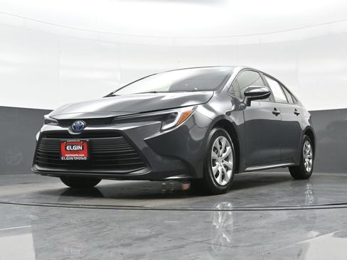 Used 2024 Toyota Corolla LE FWD image 26