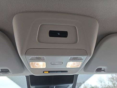 Certified 2023 Ford Transit 150 Low Roof image 33