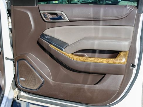 Used 2017 GMC Yukon XL Denali w/ Open Road Package image 18