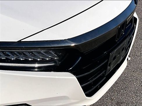 Used 2021 Honda Accord Sport Special Edition image 5