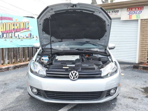 Used 2011 Volkswagen Golf TDI FWD image 26