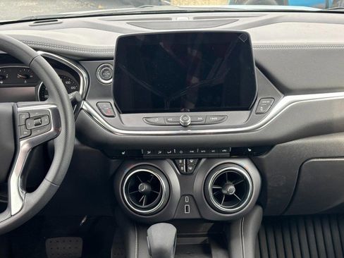 New 2026 Chevrolet Blazer LT w/ Convenience Package image 8