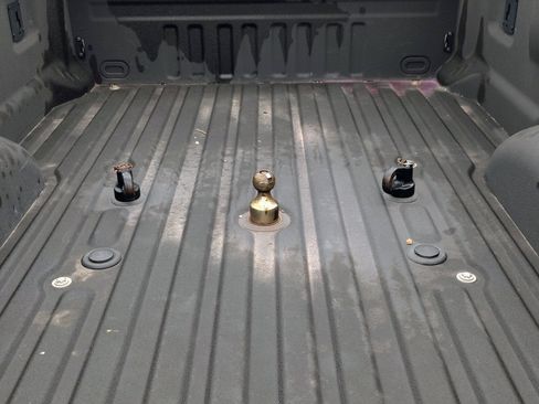 Used 2017 Ford F350 King Ranch w/ FX4 Off-Road Package image 25