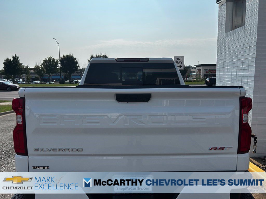 New 2026 Chevrolet Silverado 1500 RST w/ Convenience Package II AWD/4WD image 4