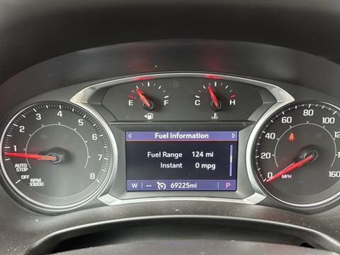 Used 2020 GMC Terrain SLT w/ Preferred Package image 12