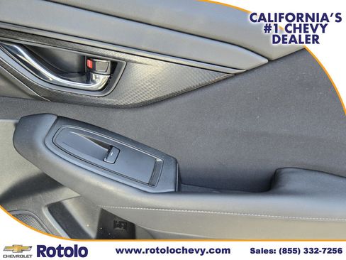 Used 2025 Subaru Outback Premium AWD/4WD image 12