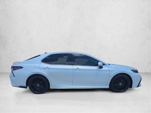Used 2021 Toyota Camry XSE w/ Navigation Package FWD image 4