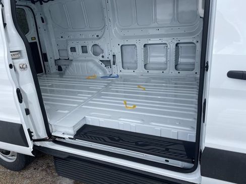 New 2026 Ford Transit 150 Low Roof RWD image 19