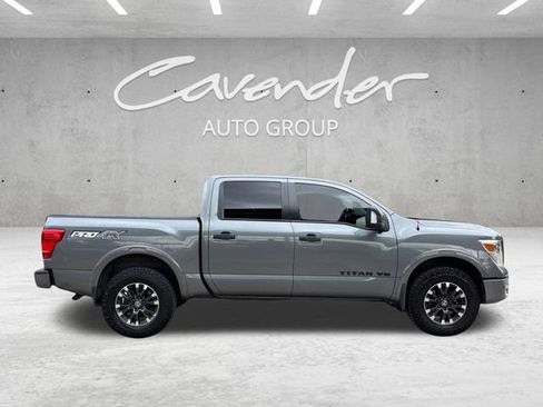 Used 2018 Nissan Titan PRO-4X w/ Pro-4x Convenience Package AWD/4WD image 21