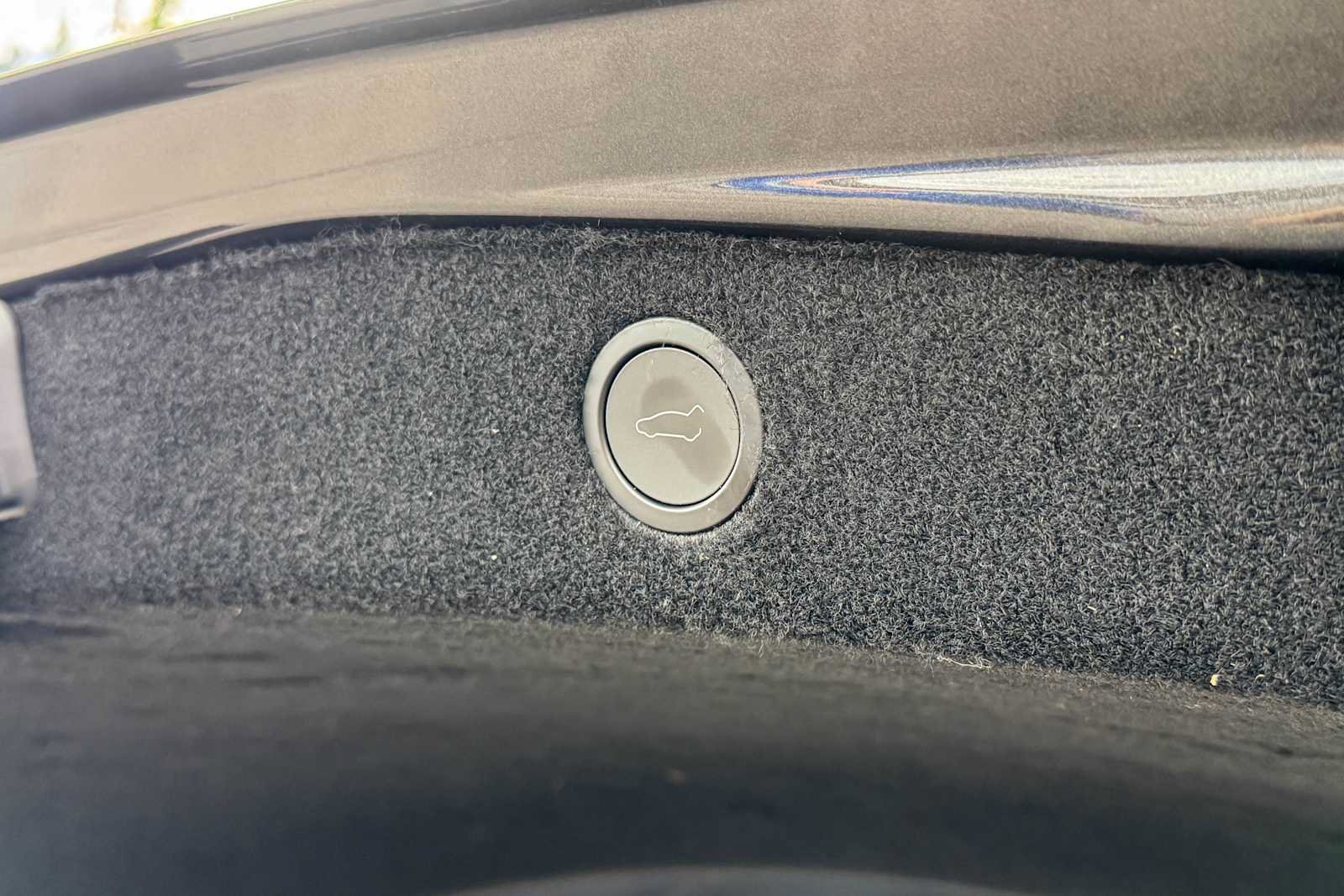 Used 2025 Tesla Model 3 Long Range AWD/4WD image 16