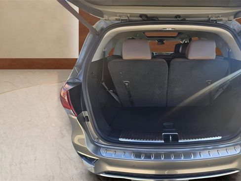Used 2019 Kia Sorento SX image 57