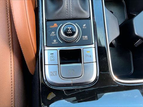 Used 2025 Kia Telluride EX X-Line image 33