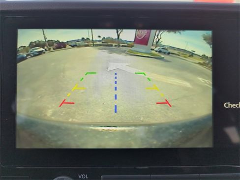 Certified 2025 Nissan Frontier PRO-4X w/ Tow Package image 31