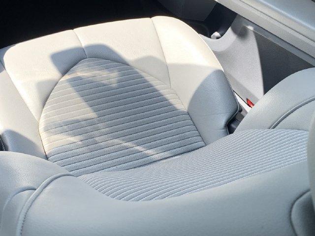 Used 2023 Toyota Camry SE FWD image 33
