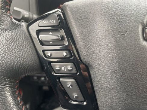 Used 2022 Nissan Frontier PRO-4X image 21