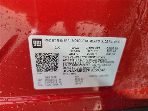 Used 2023 Chevrolet Equinox RS w/ LPO, Floor Liner Package FWD image 23