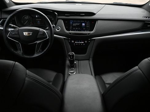 Used 2024 Cadillac XT5 Premium Luxury FWD image 7
