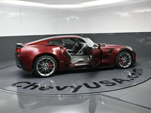 Used 2019 Chevrolet Corvette Grand Sport RWD image 25