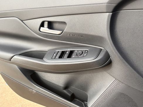 New 2026 Nissan Sentra SV image 18