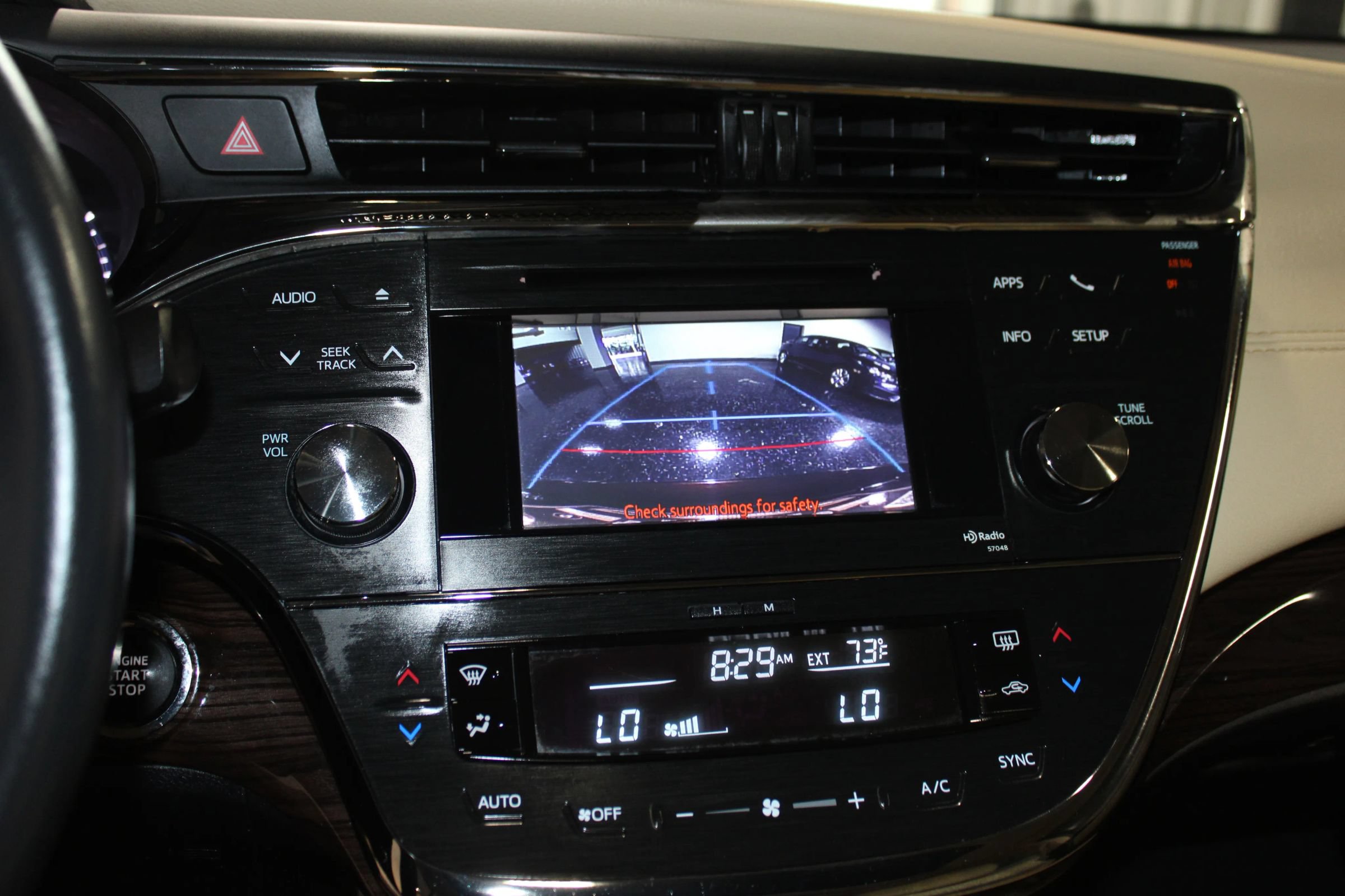 Used 2014 Toyota Avalon XLE Touring FWD image 16