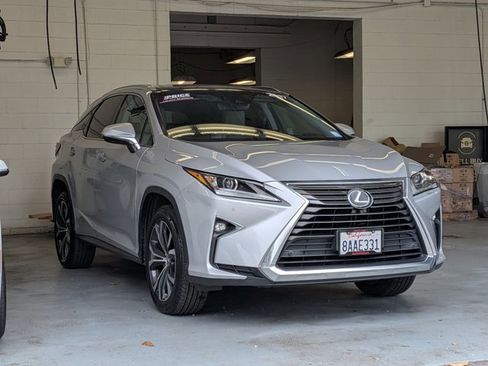 Used 2017 Lexus RX 350 AWD w/ Premium Package image 3