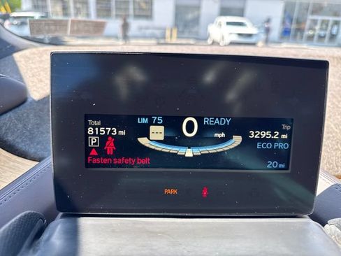 Used 2015 BMW i3 w/ Range Extender RWD image 17