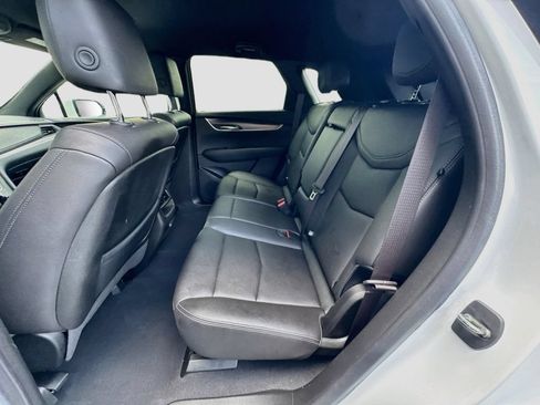 Used 2024 Cadillac XT5 Luxury FWD image 25