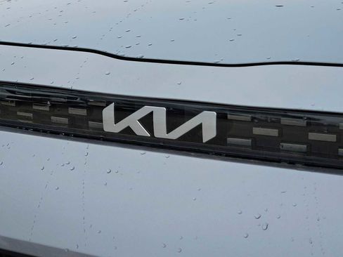 Used 2025 Kia Soul LX w/ LX Technology Package image 12