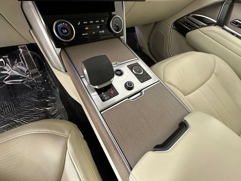 Used 2023 Land Rover Range Rover Long Wheelbase Autobiography AWD/4WD image 31