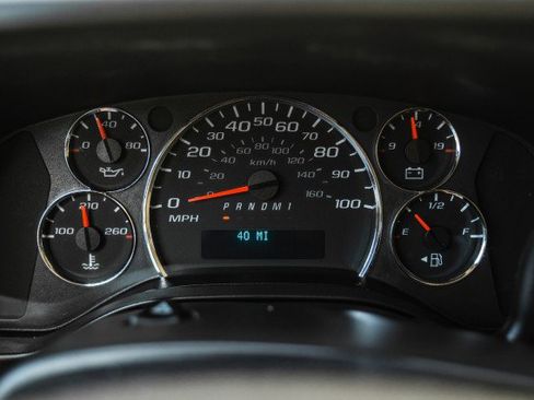 Used 2015 Chevrolet Express 2500 LT w/ LT Preferred Equipment Group image 23
